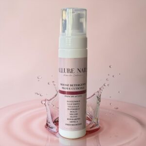 mousse Idratante Mani e Cuticole Senza Risciacquo